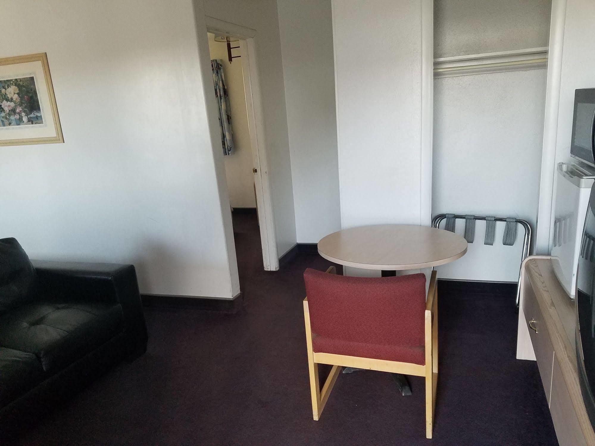 Downtown Xenion Motel ララミー エクステリア 写真